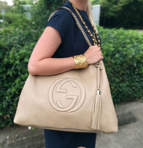 description of gucci soho champagne gold leather tote|Gucci soho shoulder bag large.